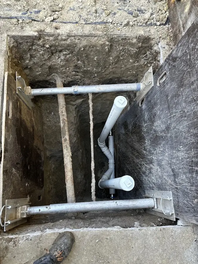 Experienced plumber completing Gas Line Repair work in Bridgeport